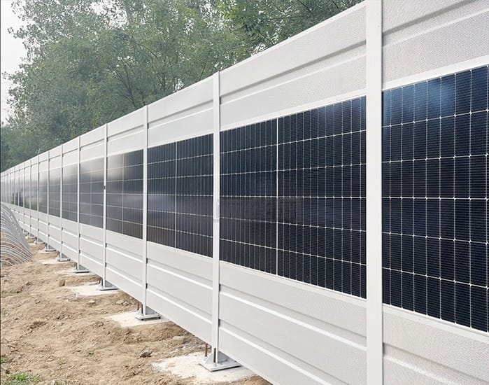 Tường chống ồn tích hợp năng lượng mặt trời