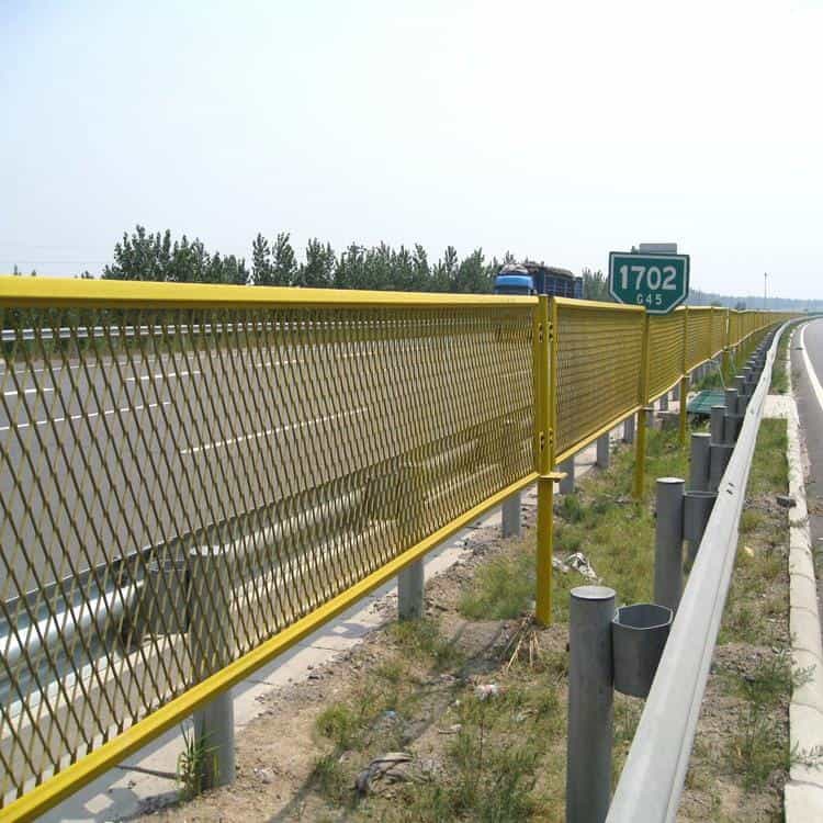 Vật liệu thép và khu vực cung ứng Y&D